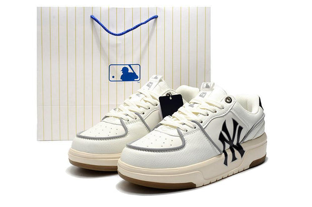 MLB x Chunky Liner New York Yankees
