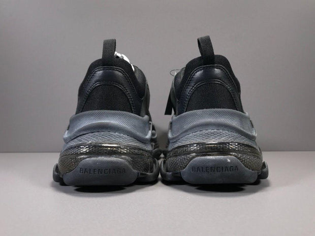 BALENCIAGA TRIPLE S SNEAKER