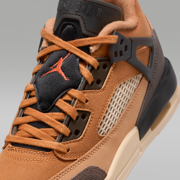 Jordan Spizike Low
