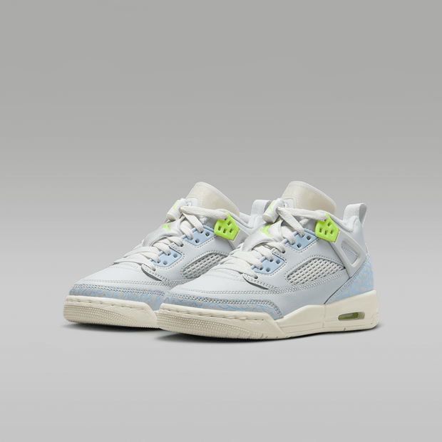 Jordan Spizike Low