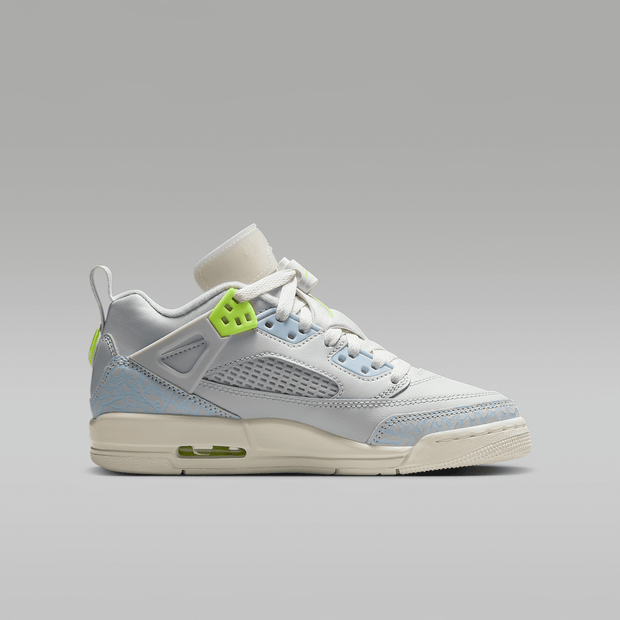 Jordan Spizike Low