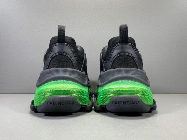 BALENCIAGA TRIPLE S SNEAKER