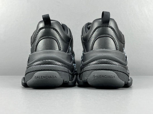 BALENCIAGA TRIPLE S SNEAKER